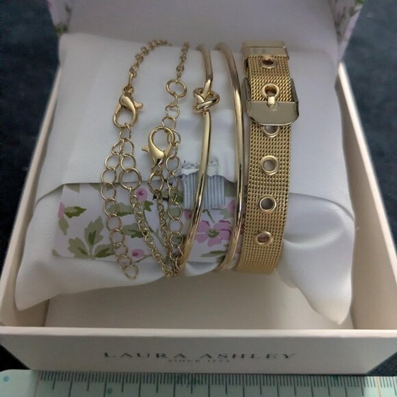 NWT Laura Ashley Women\'s 5pc Watch Set Gold Western Theme
